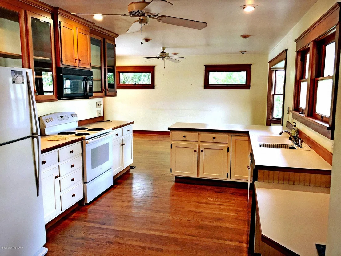 Photo of 4091 Indian River Drive N