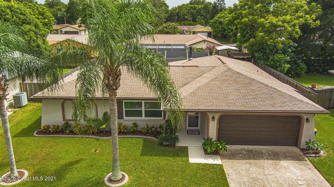 Photo of 845 Berkshire Drive