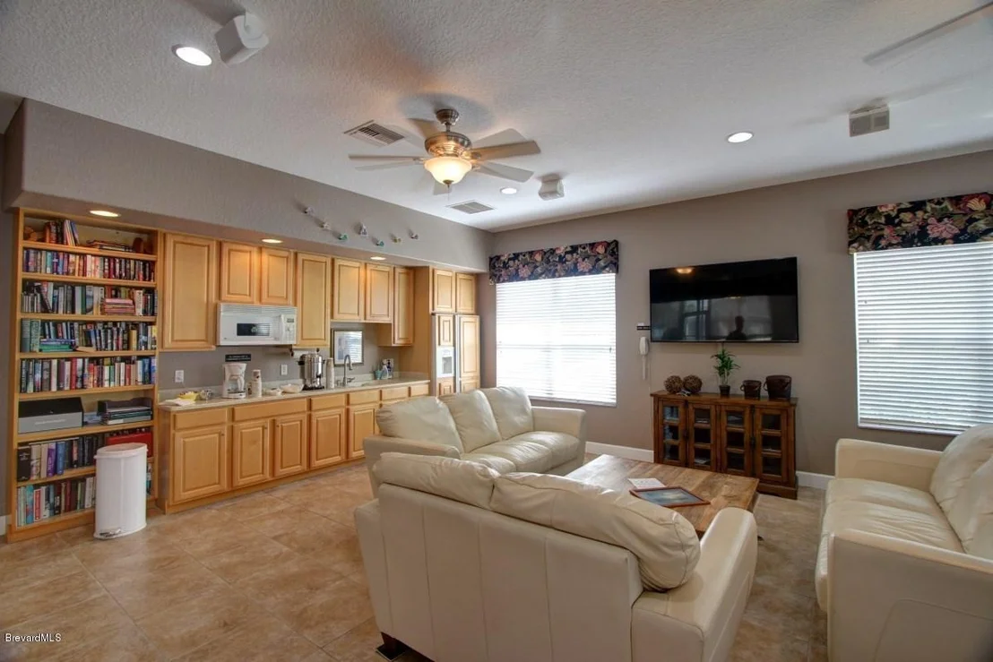 Photo of 911 Indian Oaks Drive