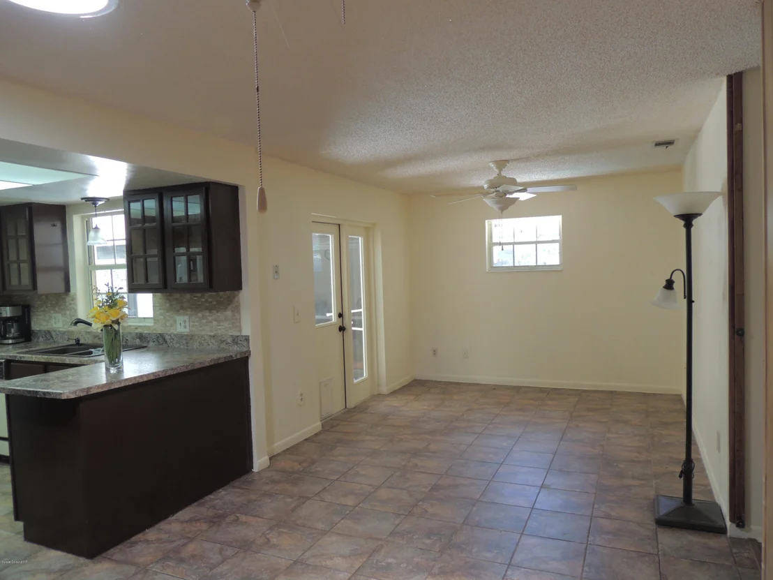 Photo of 2545 Corbusier Drive