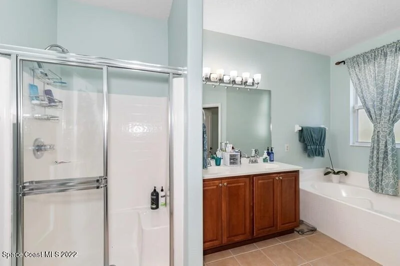 Photo of 461 Waterside Circle