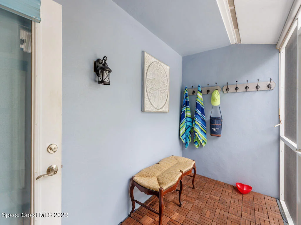 Photo of 526 Sunset Boulevard
