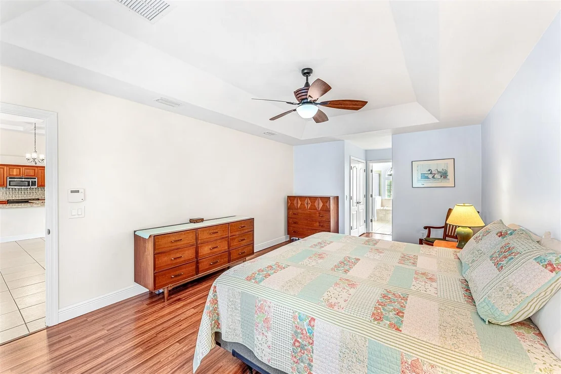 Photo of 1697 E Auburn Lakes Drive N
