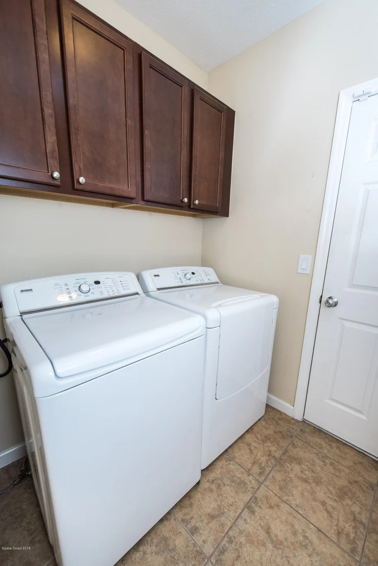 Photo of 1320 Corbett Lane