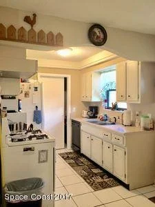 Photo of 2591 Locksley Road