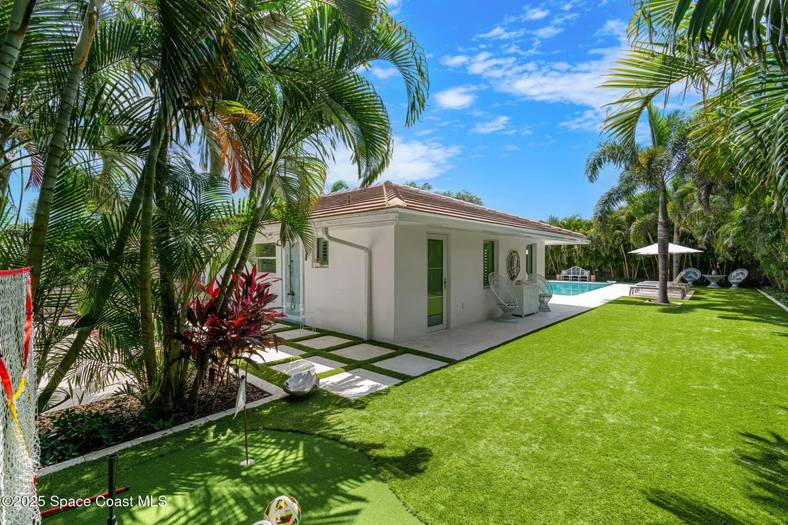 Photo of 606 Hibiscus Trail