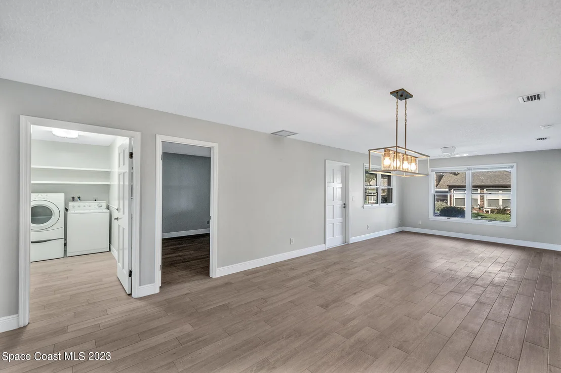 Photo of 224 Chalet Avenue
