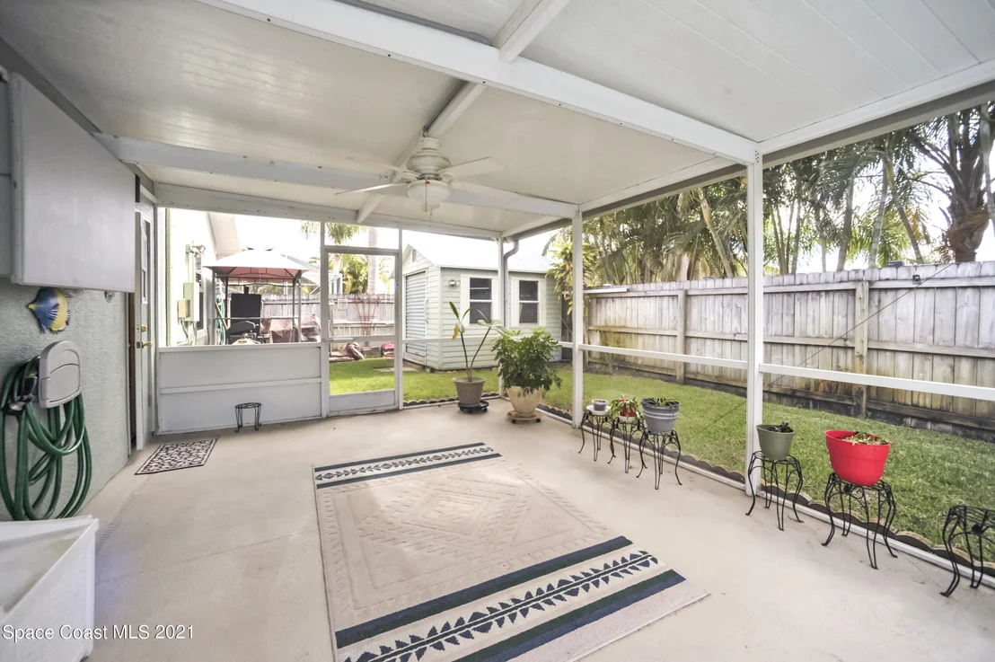 Photo of 1343 Heritage Acres Boulevard