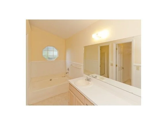 Photo of 4380 Silver Lake
