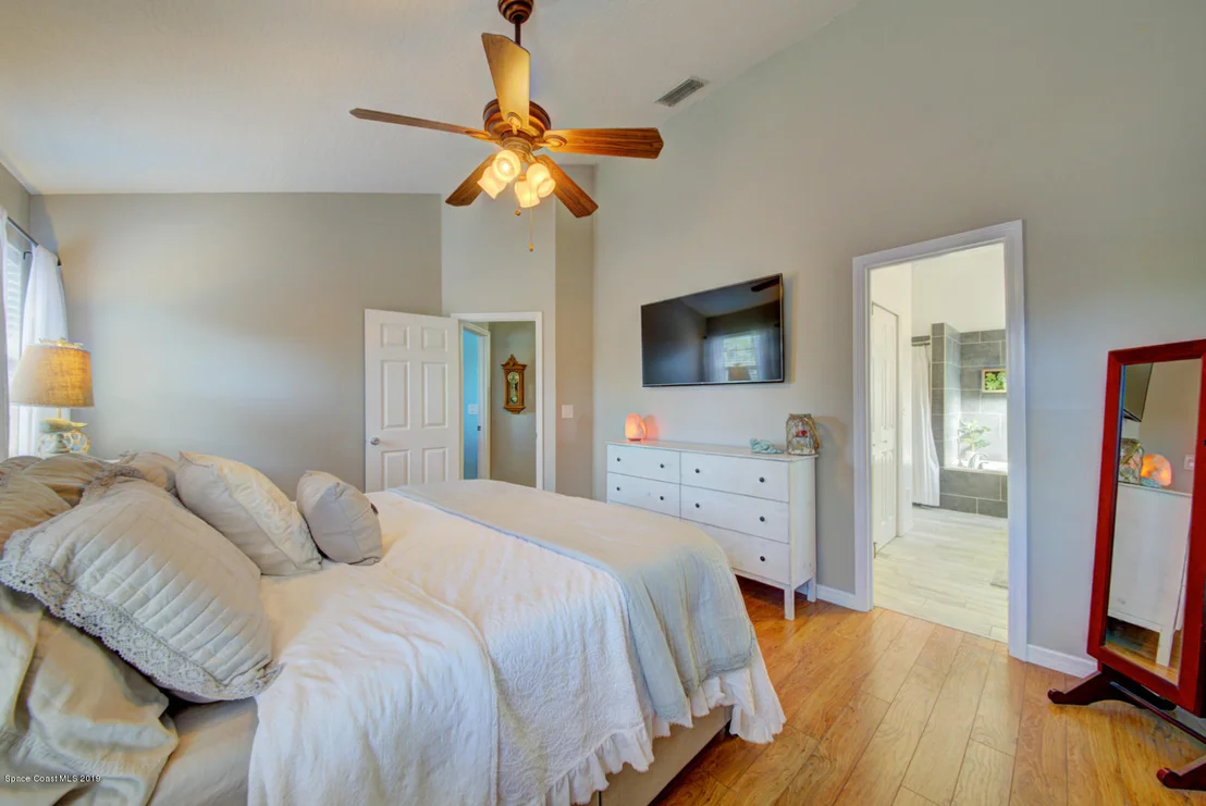 Photo of 6300 Janina Road
