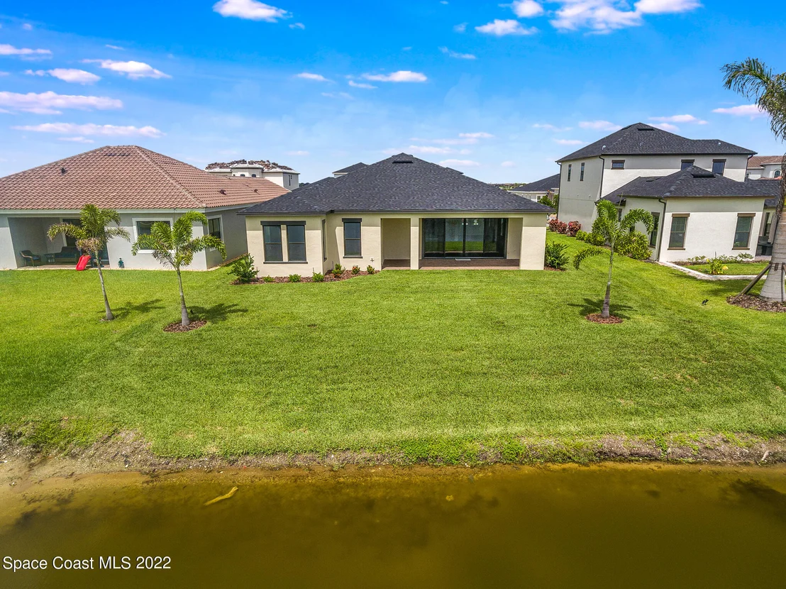 Photo of 8235 Lyside Drive