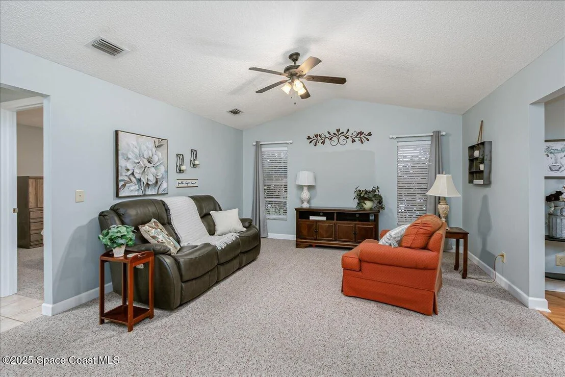 Photo of 4351 Silver Lake Drive