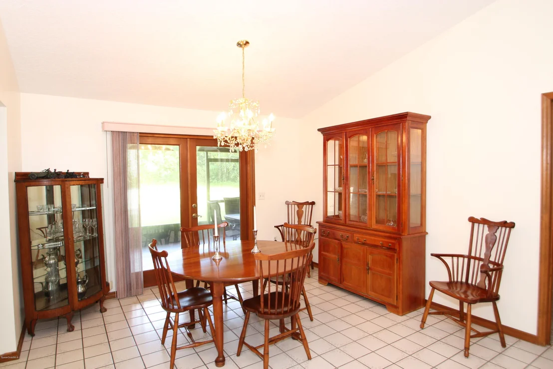 Photo of 2565 Cox Road
