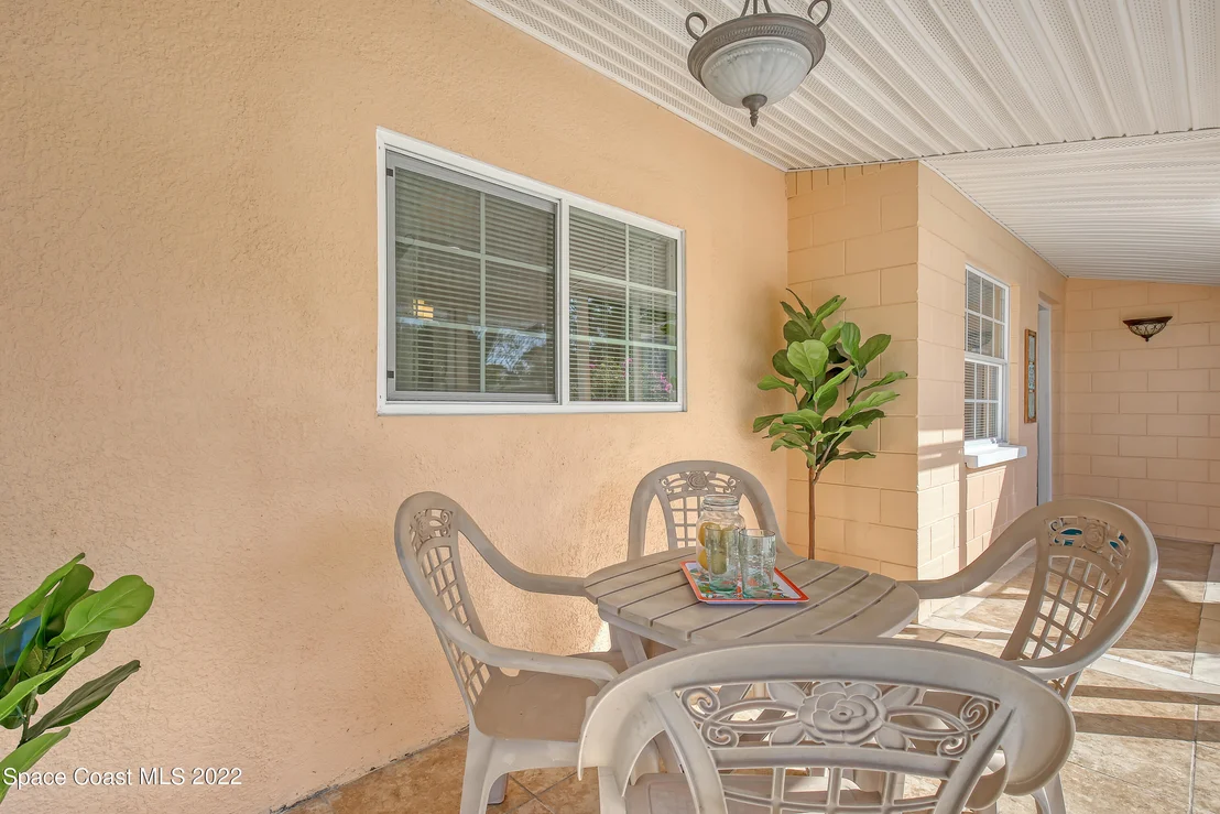 Photo of 972 Miracle Way