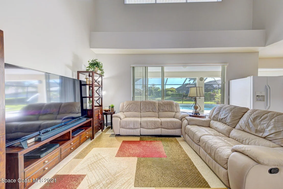 Photo of 1002 Worthington Spring Drive