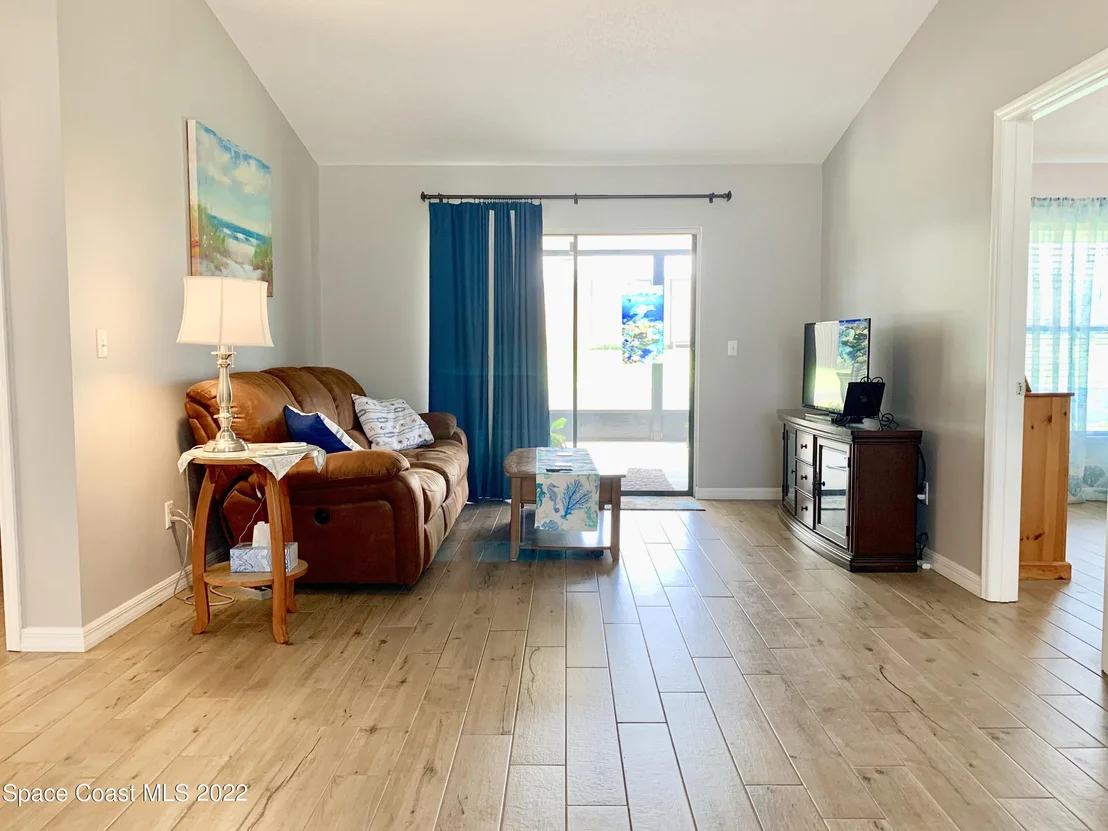 Photo of 3371 Kilbee Street