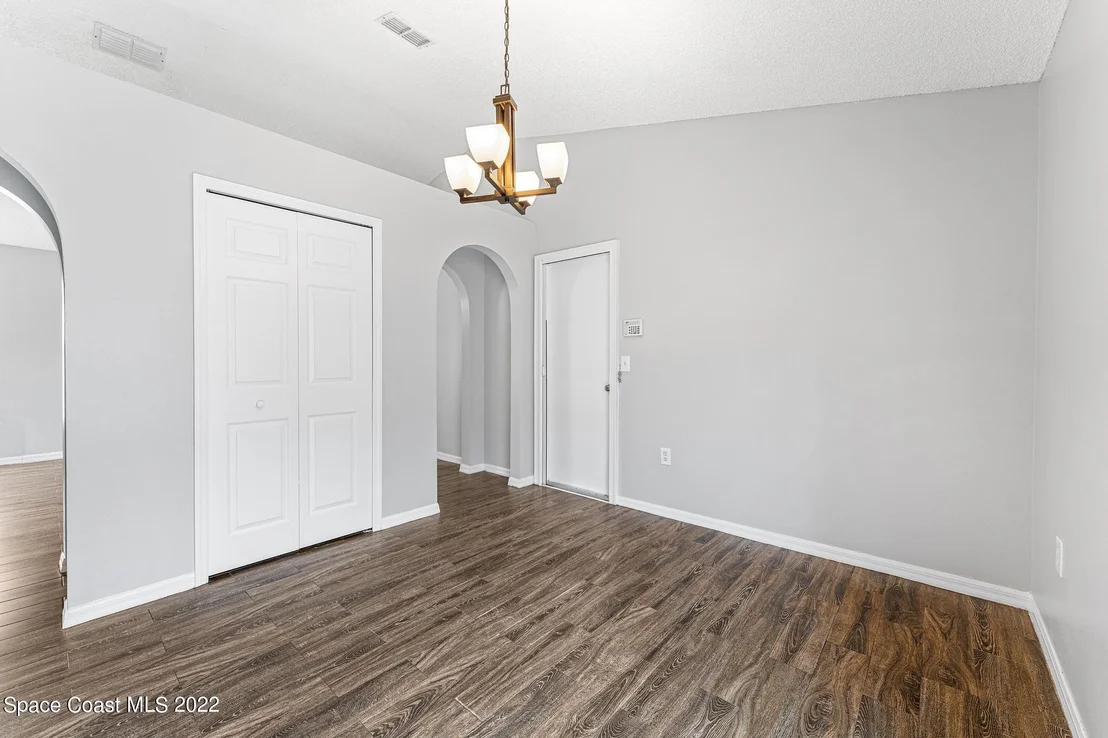 Photo of 2800 Maderia Circle