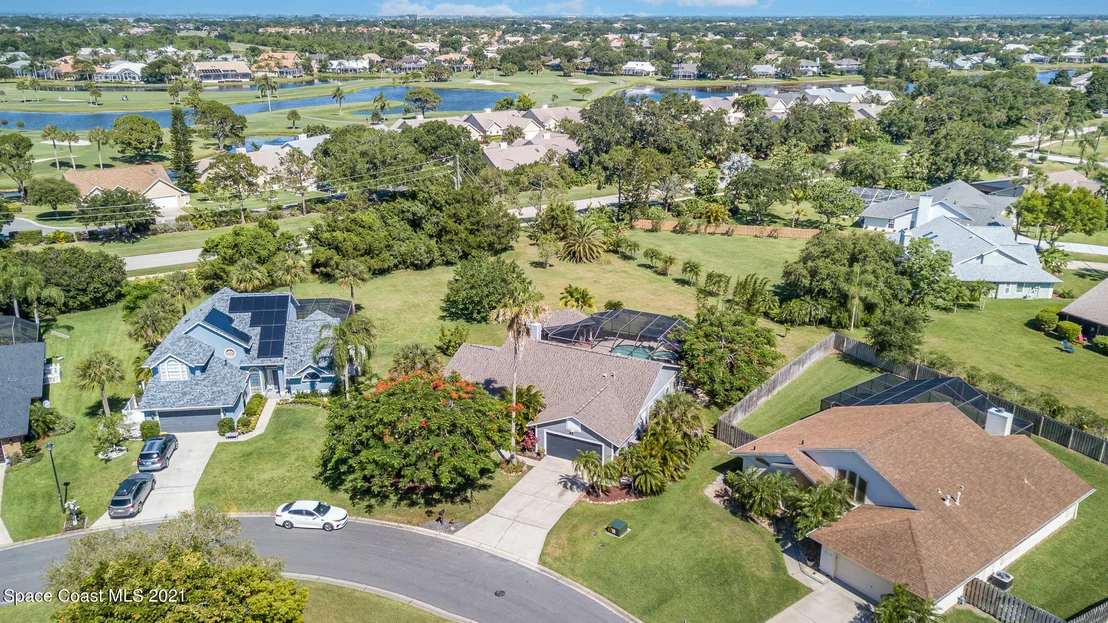 Photo of 548 Sawgrass Circle