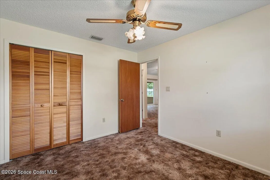 Photo of 5665 Hemsing Street