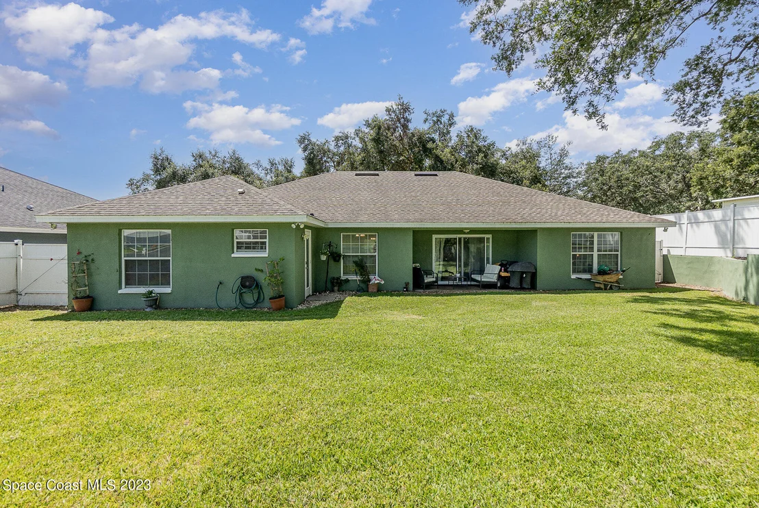 Photo of 11047 Oakshore Lane