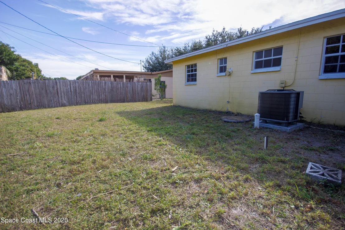 Photo of 1000 Barclay Drive