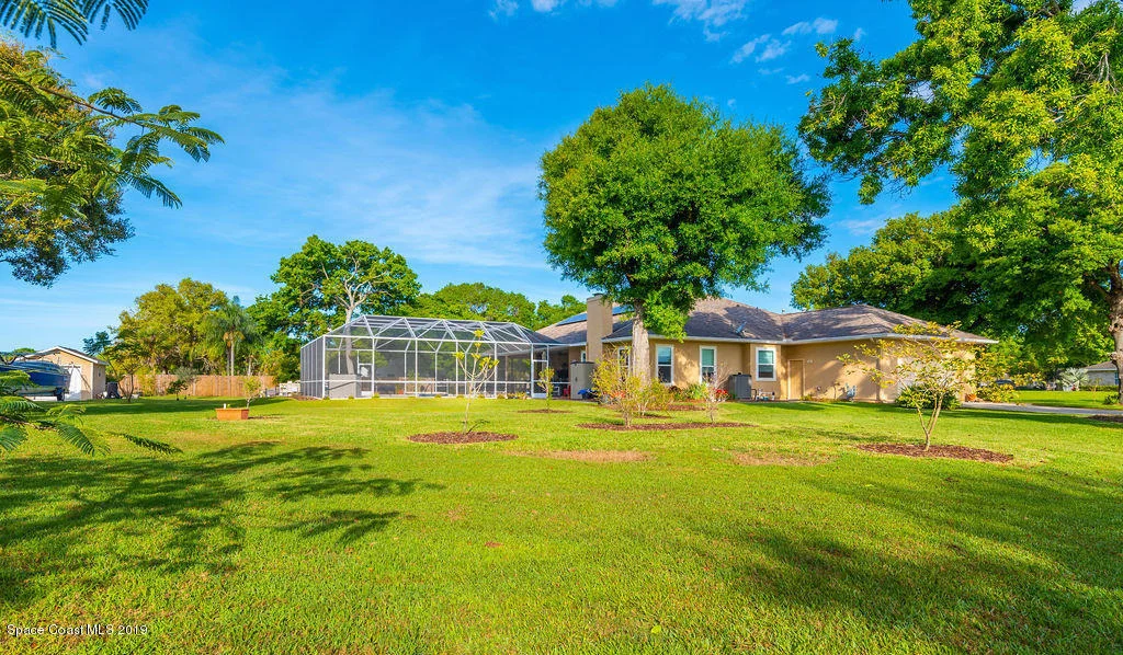 Photo of 1201 Heritage Acres Boulevard