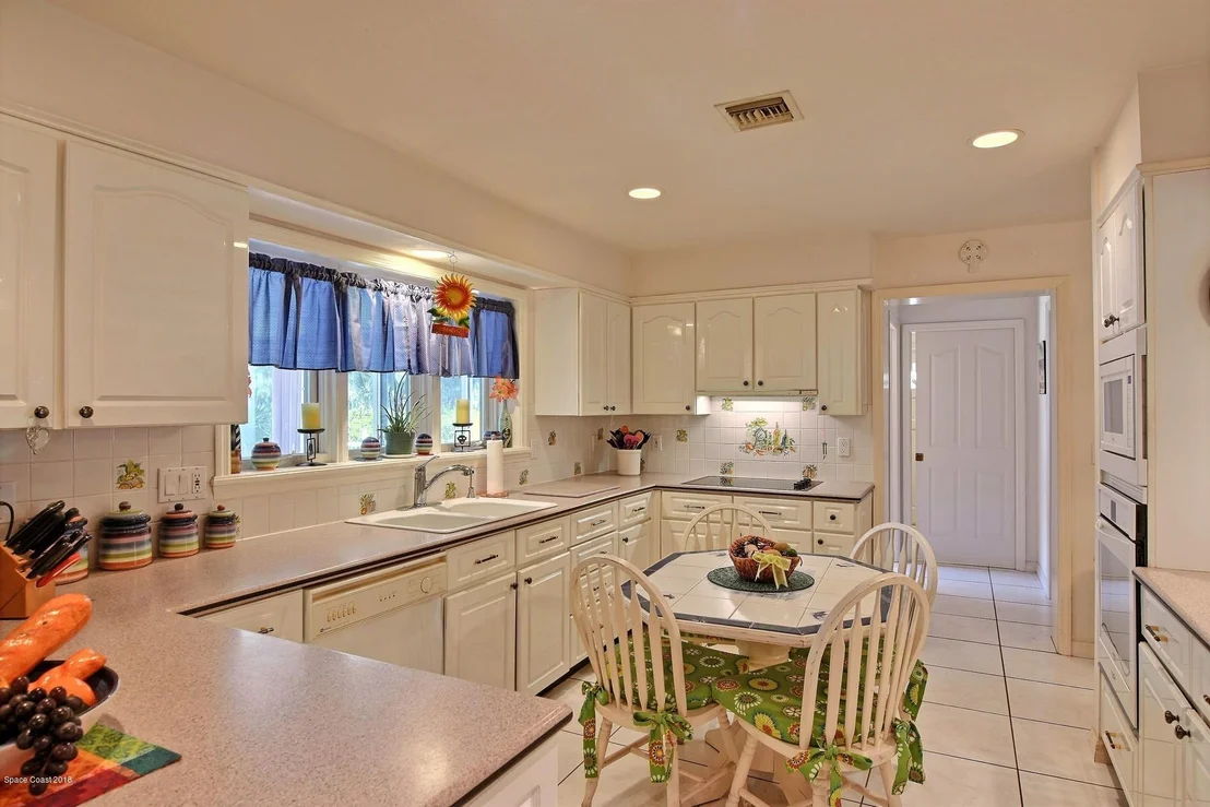 Photo of 3007 Golfview Drive