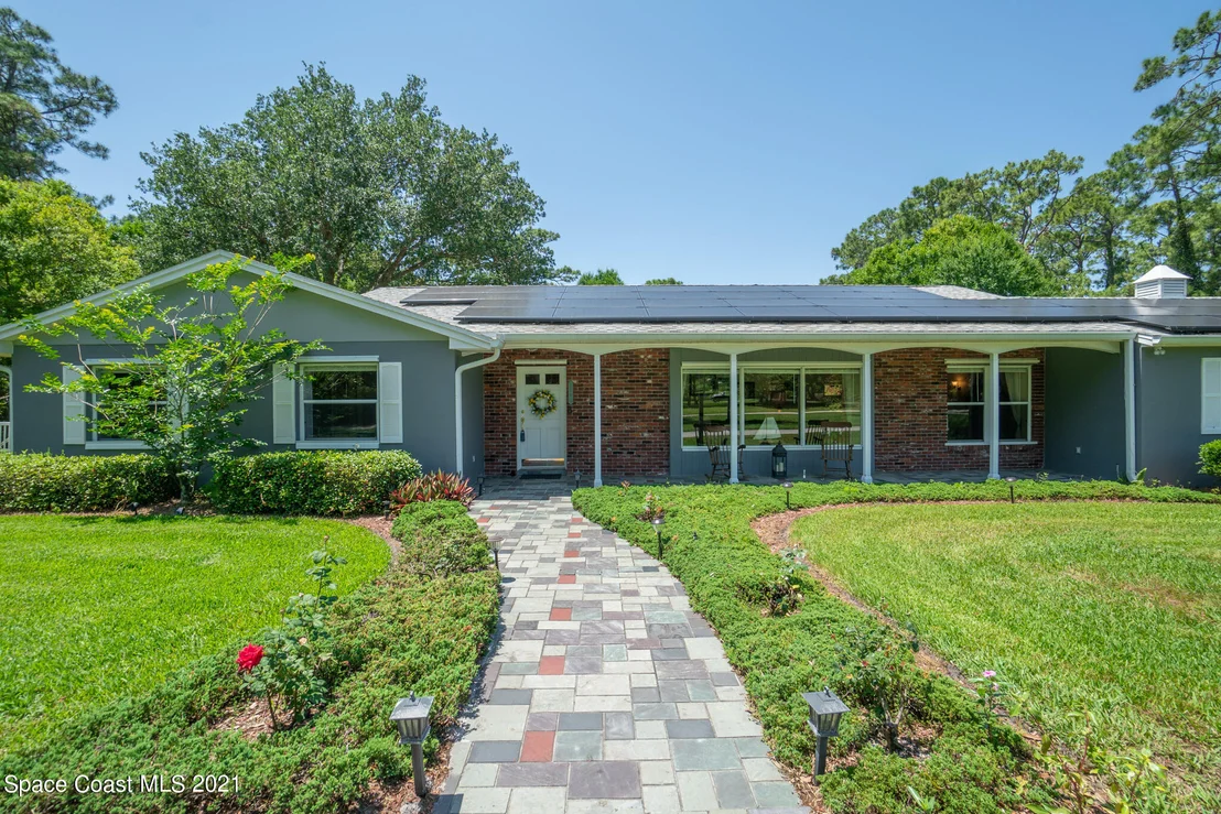 Photo of 1180 Ashlyn Drive