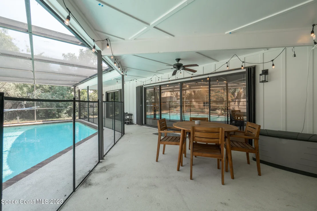 Photo of 460 Monaco Drive