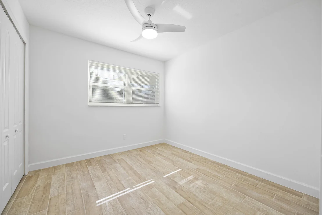 Photo of 132 SE 3rd Street
