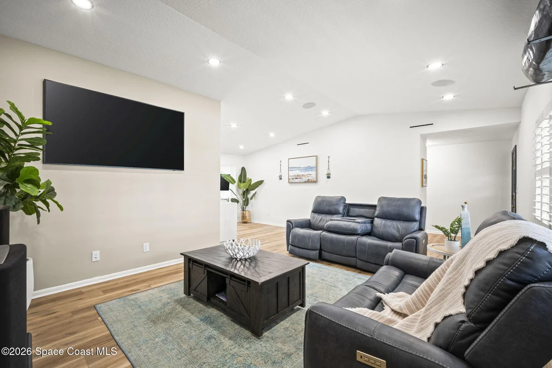Photo of 500 Seabreeze Drive
