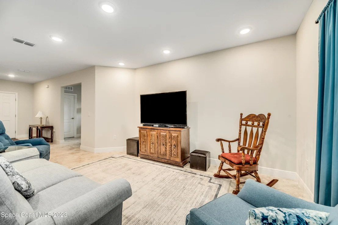 Photo of 3490 Breezy Point Lane