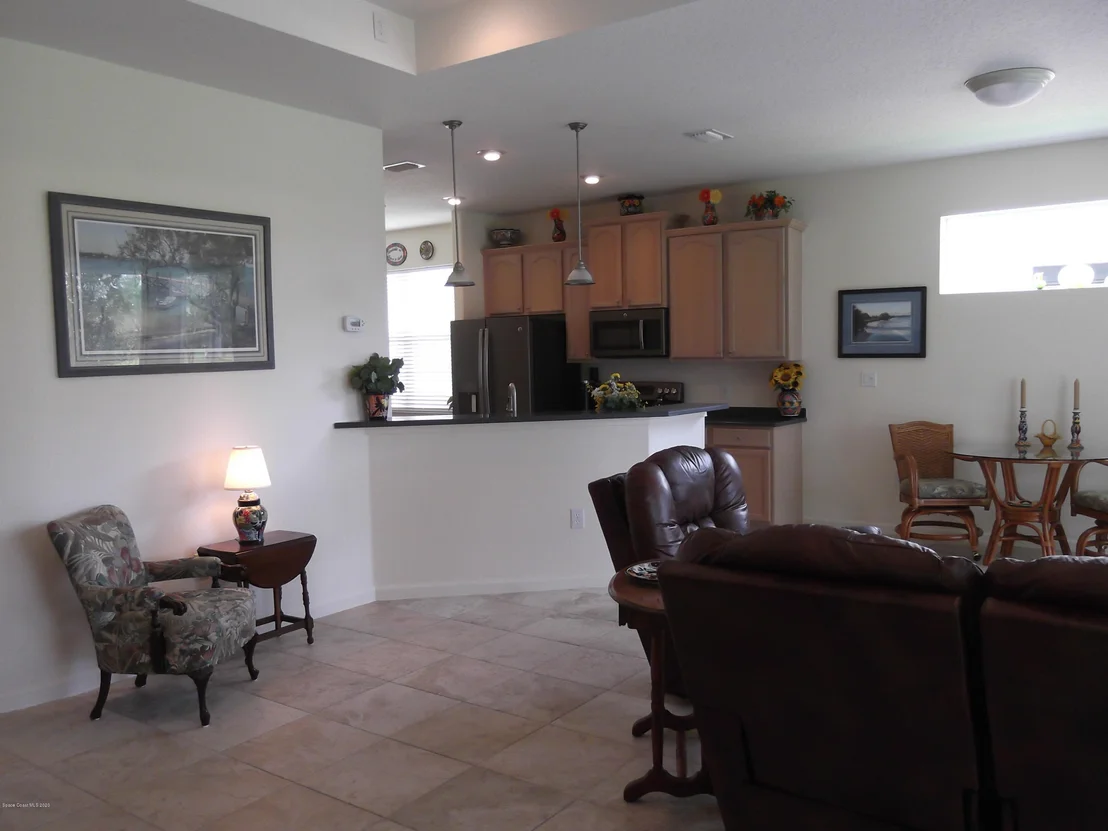 Photo of 6941 Abbeyville Road