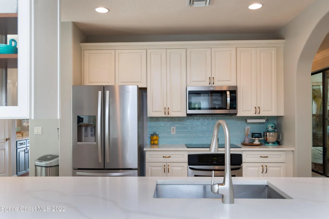 Photo of 304 Point Lobos Drive