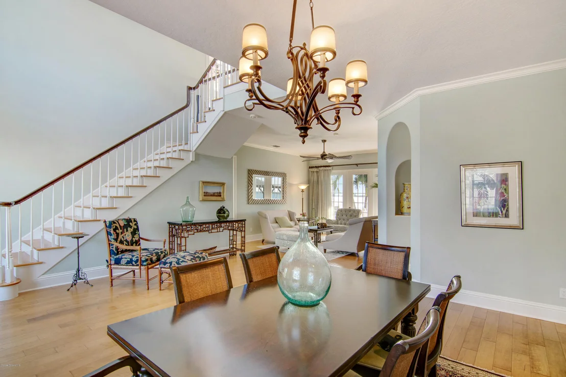 Photo of 787 Oak Ridge Drive