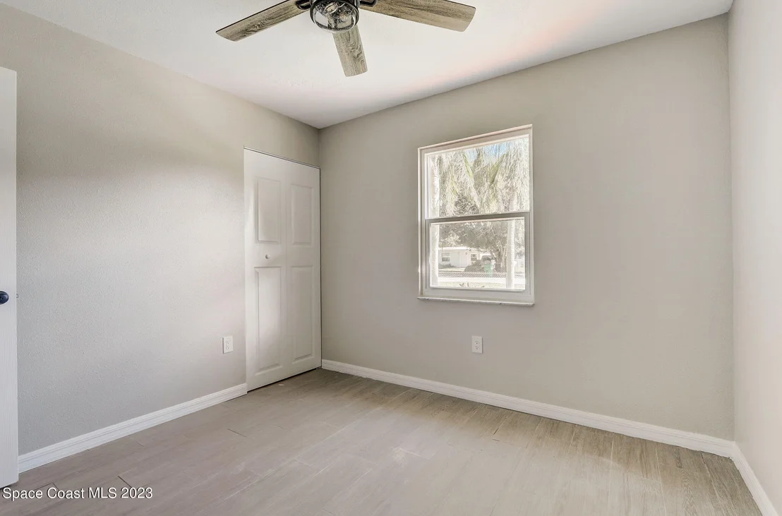 Photo of 2512 N Palm Drive