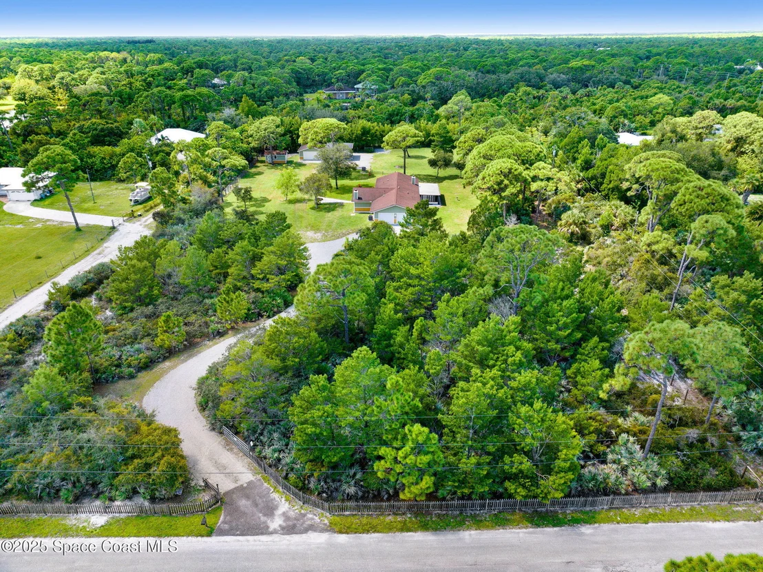 Photo of 6570 Whispering Pines Lane