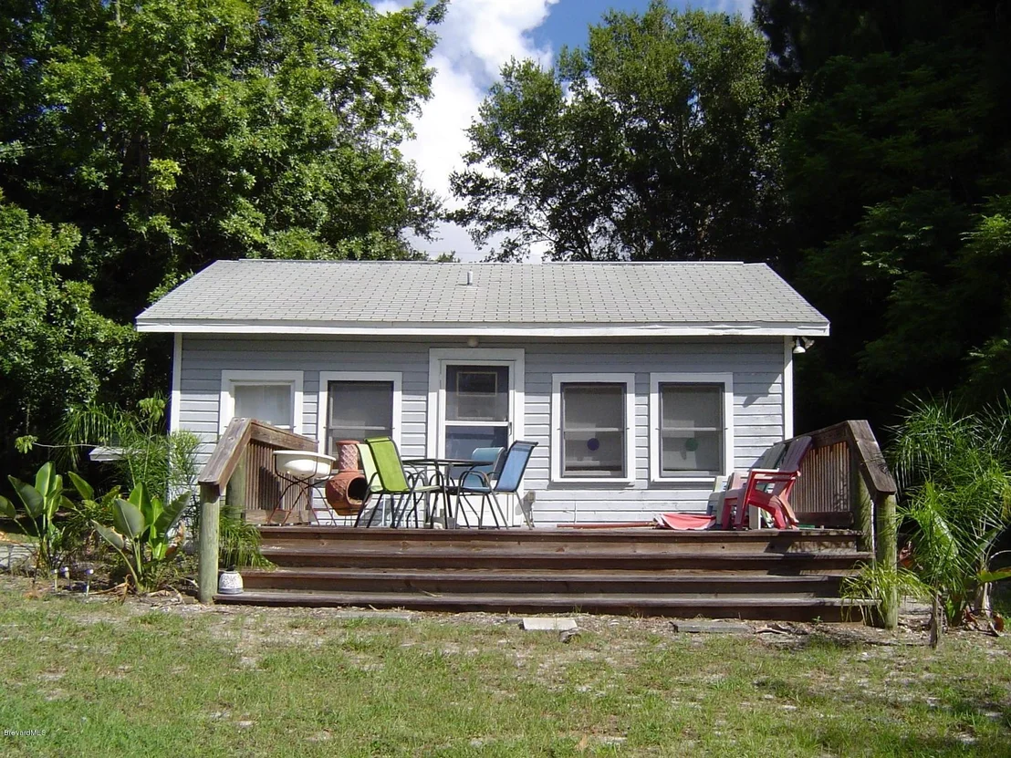 Photo of 1285 Richmond Drive