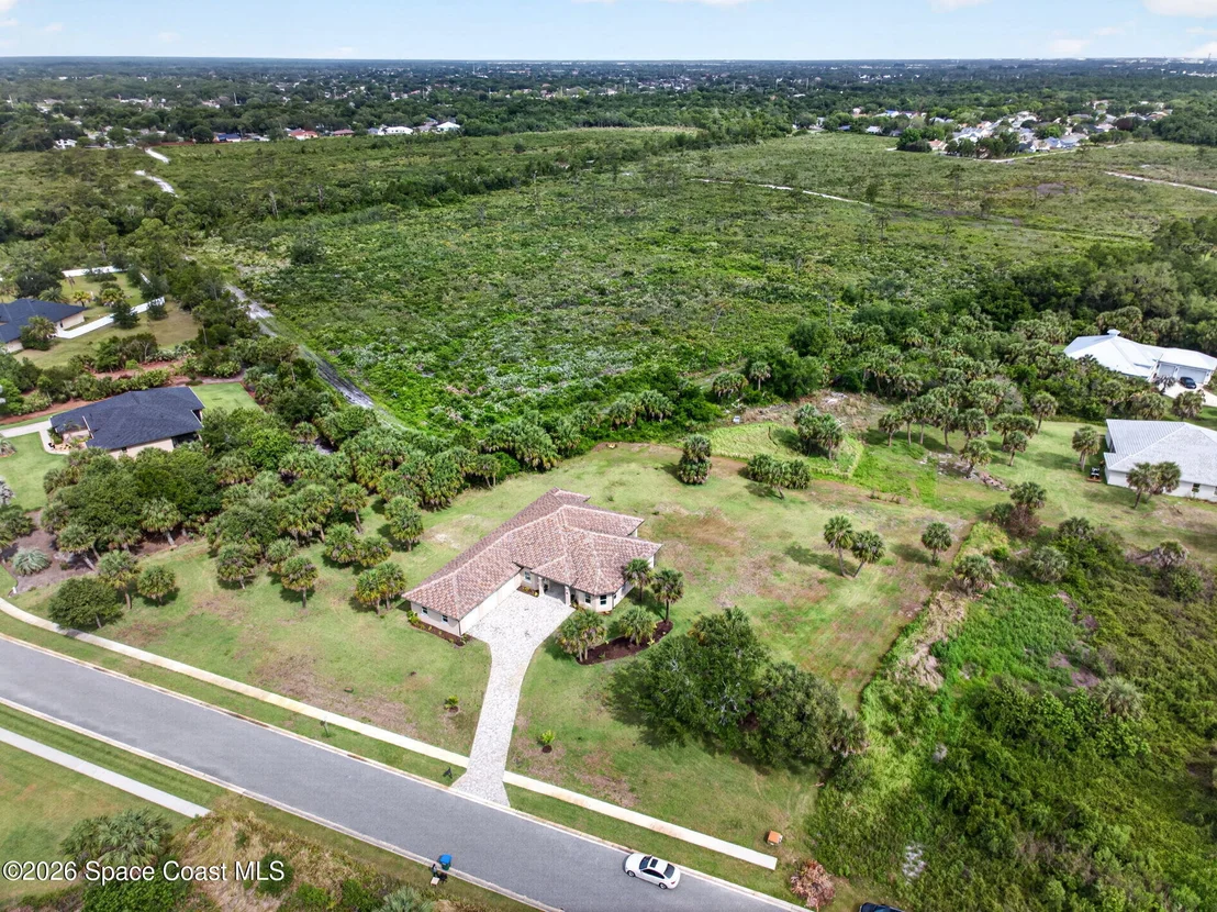 Photo of 1394 Absaroka Lane