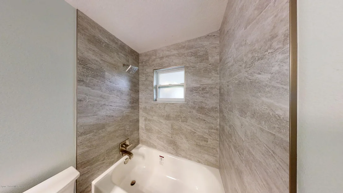 Photo of 925 Pelican Lane