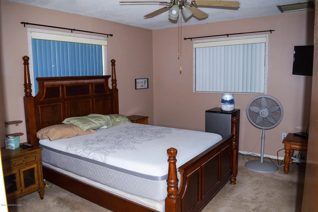 Photo of 1634 Sycamore Road