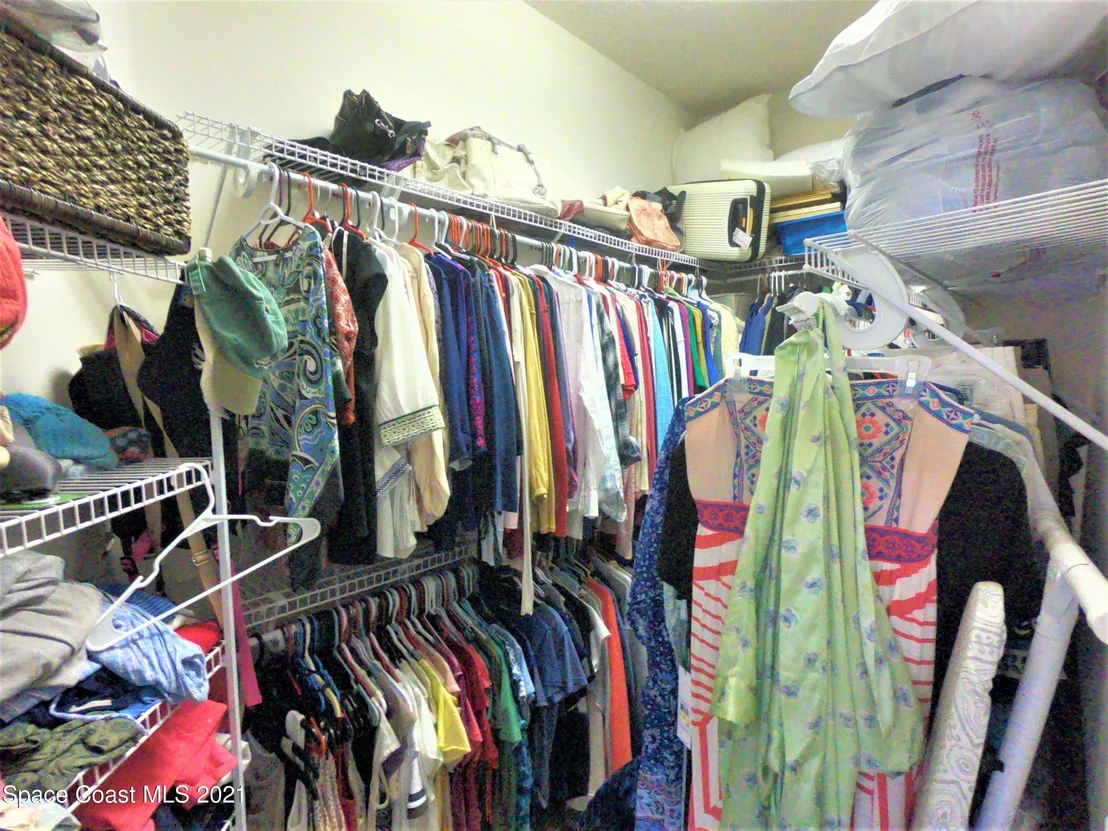 Photo of 1035 Starling Way