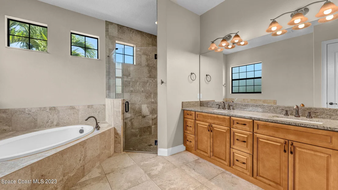 Photo of 2372 Westhorpe Drive