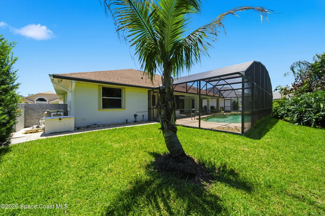 Photo of 1051 Fieldstone Drive