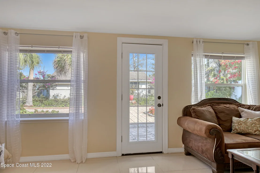 Photo of 972 Miracle Way