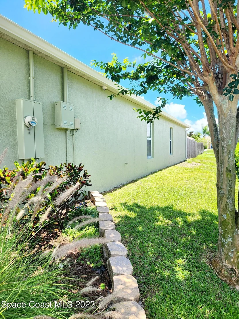 Photo of 8593 Winder Way