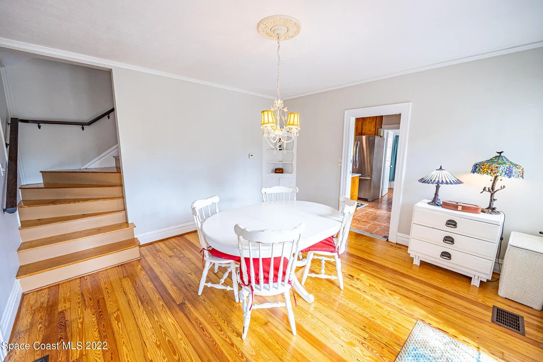 Photo of 102 Valencia Road