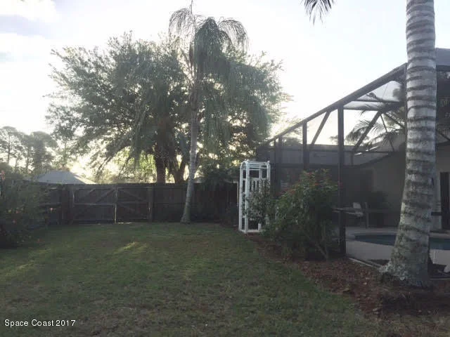 Photo of 6760 Opal Avenue