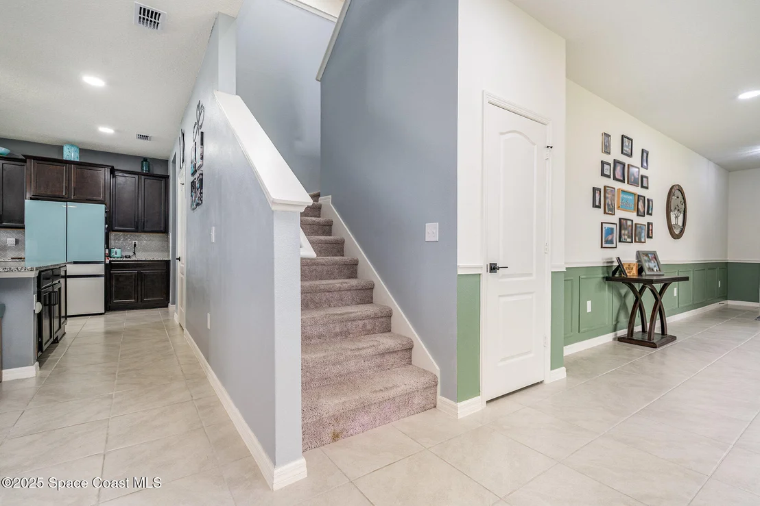 Photo of 506 Glaspell Circle SE
