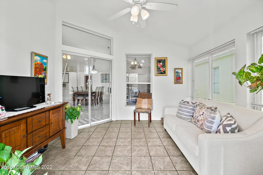 Photo of 8053 Bracken Lane
